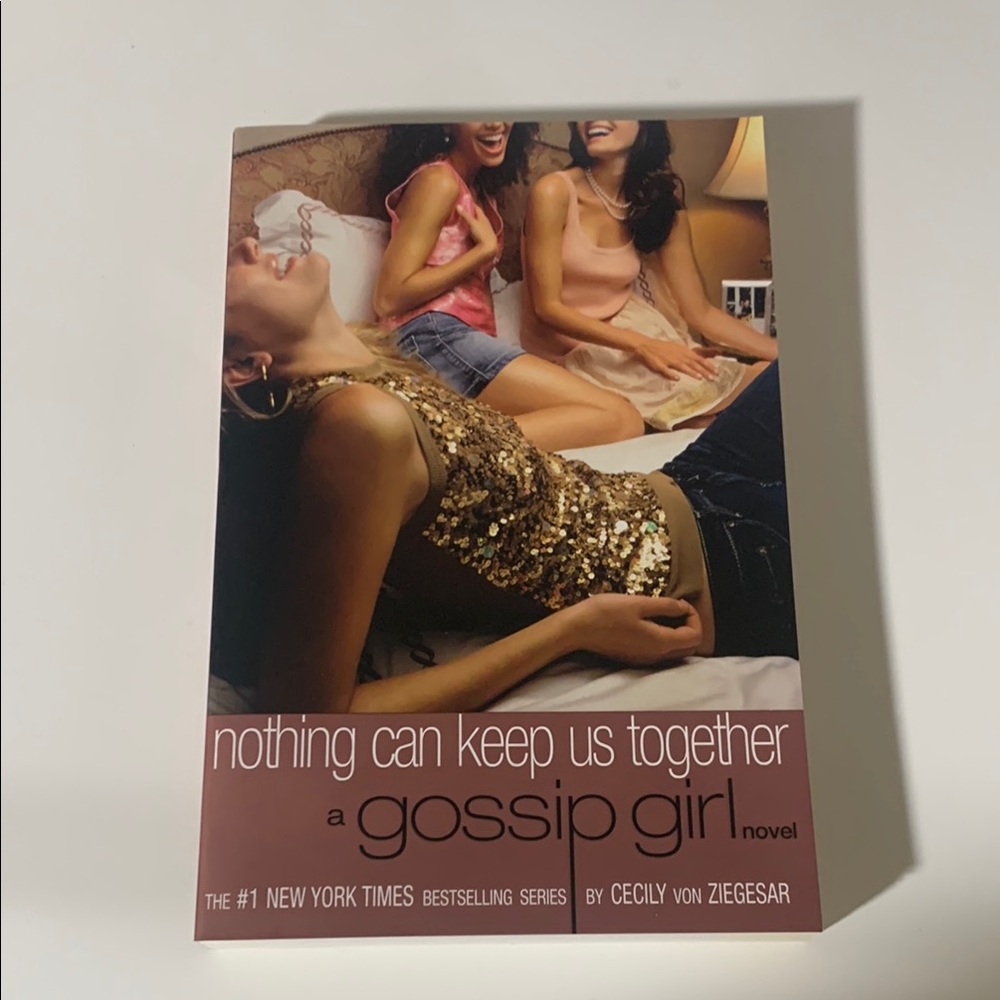 📚Gossip Girl Novel - Nothing Can Keep Us Together by Cecily von Ziegesar